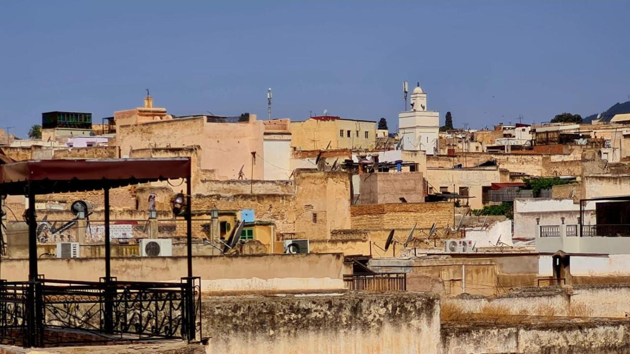 Riad Dar Konnichiwa Fez Esterno foto