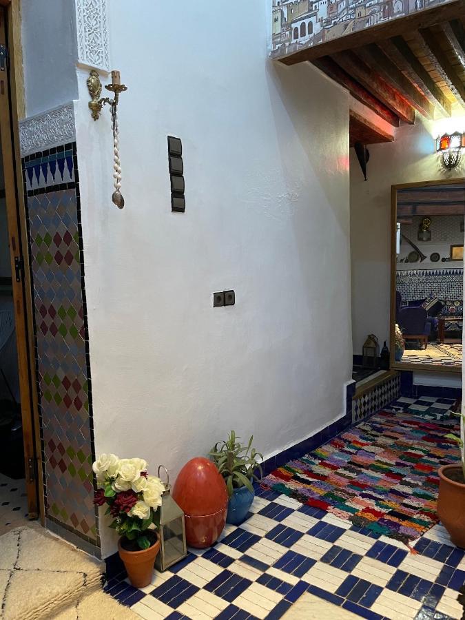 Riad Dar Konnichiwa Fez Esterno foto