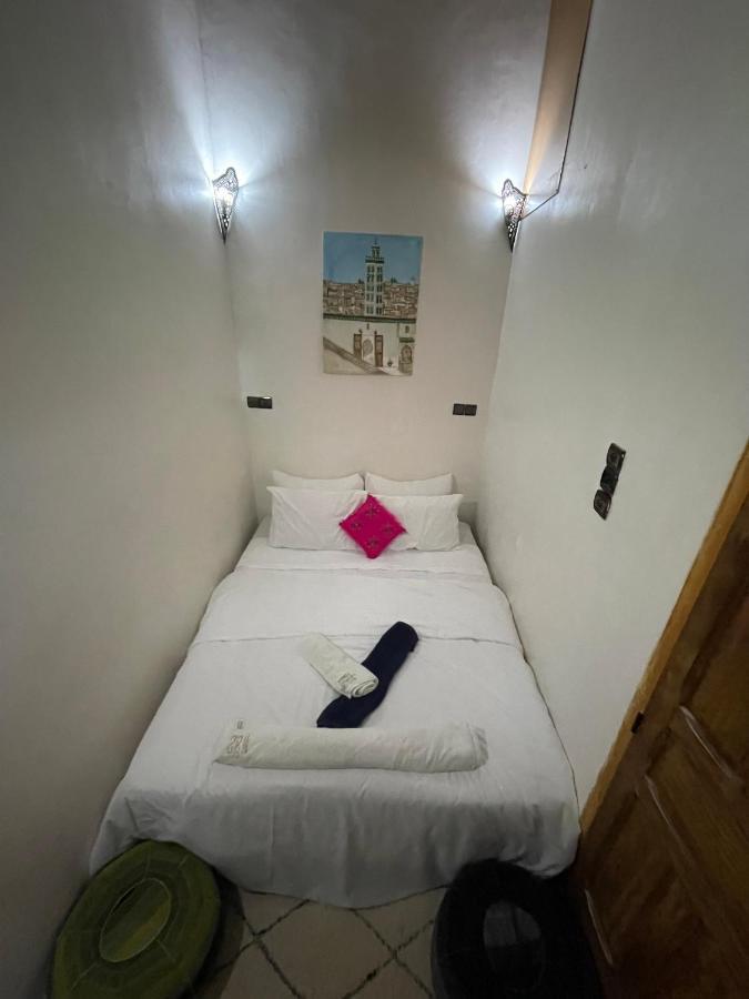 Riad Dar Konnichiwa Fez Esterno foto